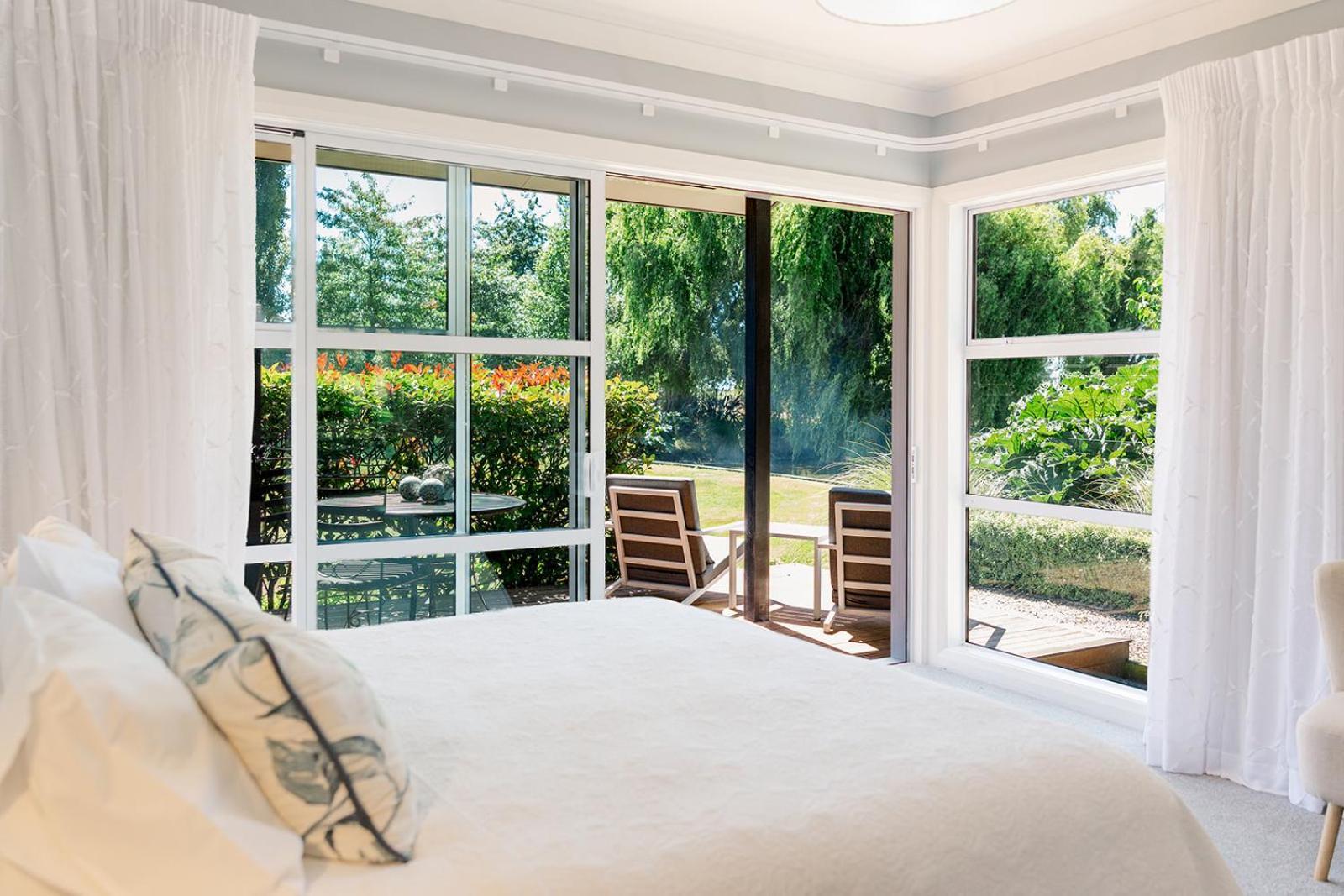 Revive On Oakview Boutique Beauty And Accommodation Ashburton Exteriér fotografie