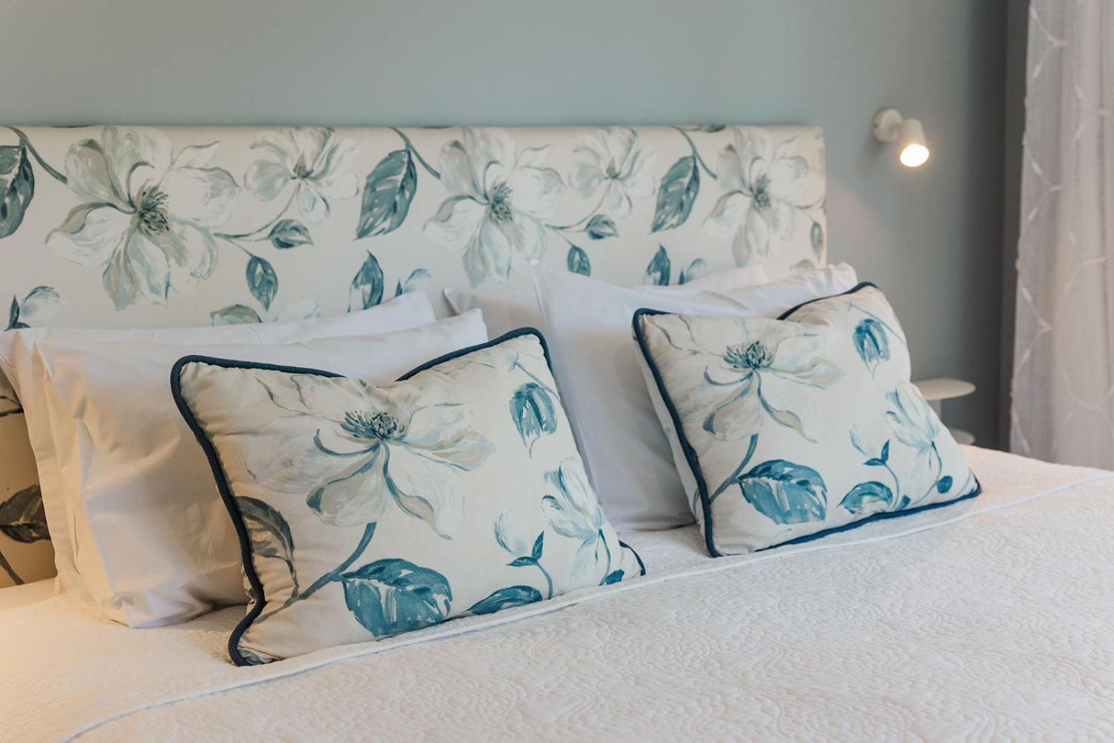 Revive On Oakview Boutique Beauty And Accommodation Ashburton Exteriér fotografie