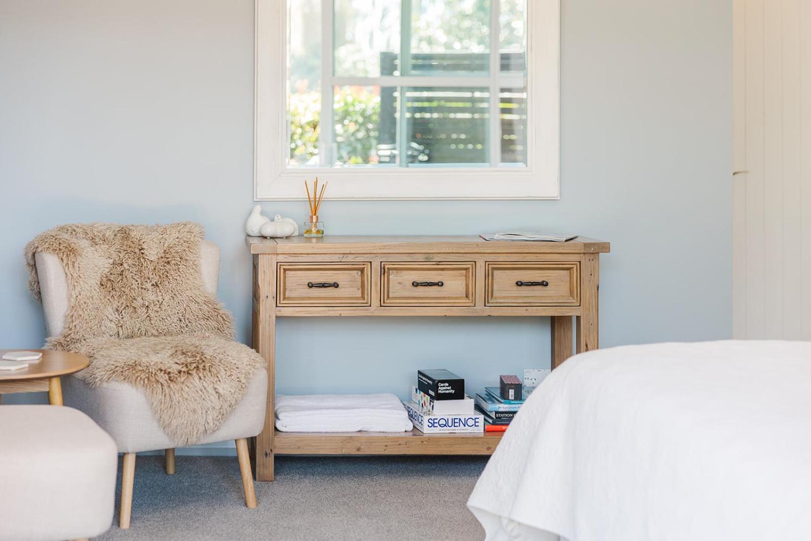 Revive On Oakview Boutique Beauty And Accommodation Ashburton Exteriér fotografie