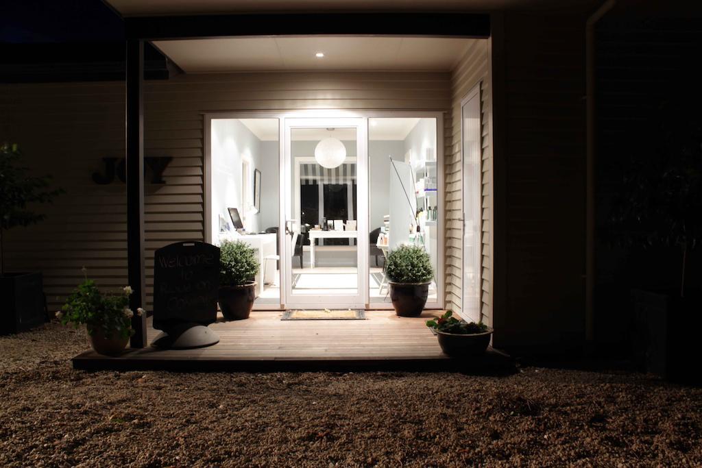 Revive On Oakview Boutique Beauty And Accommodation Ashburton Exteriér fotografie