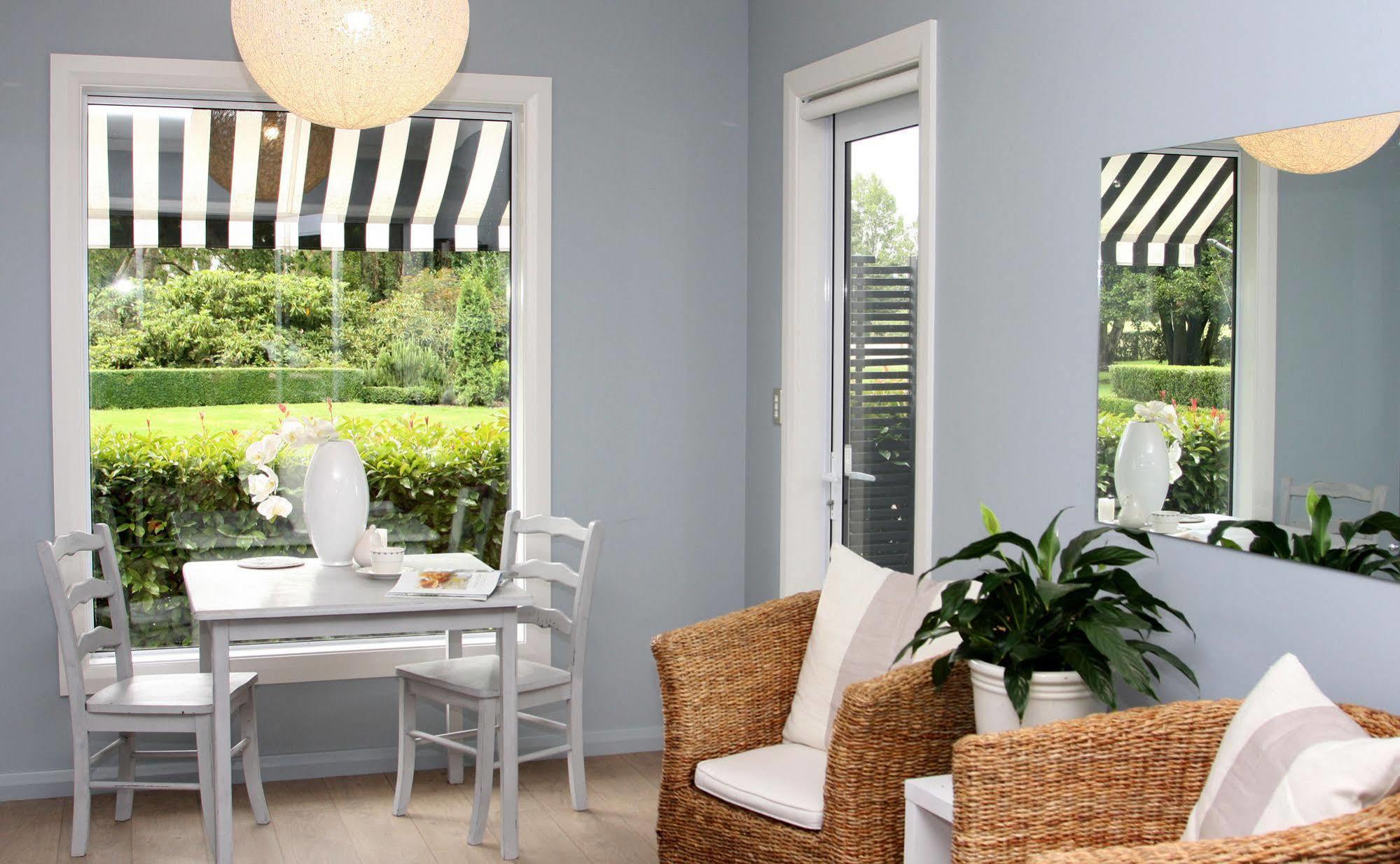 Revive On Oakview Boutique Beauty And Accommodation Ashburton Exteriér fotografie